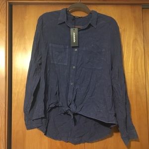 Vintage blue tie front top!